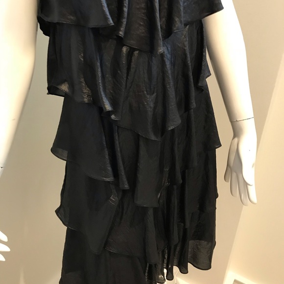 BCBG tiered dress - Picture 7 of 9